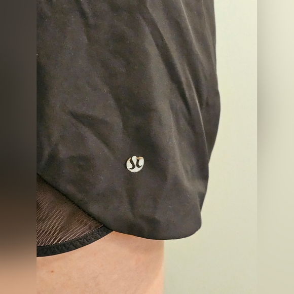 Lululemon Reversible Black/Gray Athletic Shorts - Picture 6 of 10